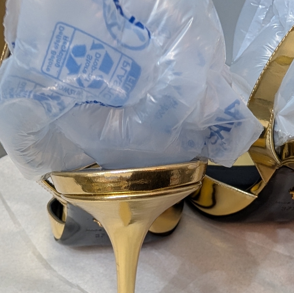 Versace Gold Heels - Picture 11 of 11